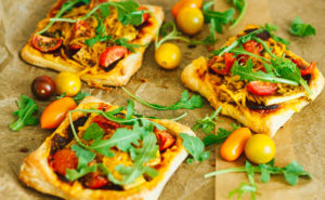 Bacon and Tofu Egg Breakfast Pizza