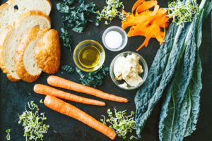 Hummus Toast