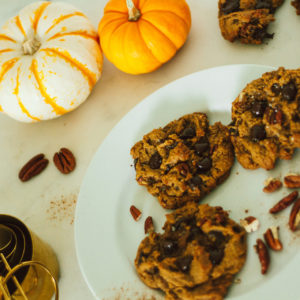 Pumpkin Spice Chocolate Chip Cookies