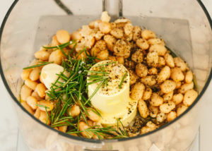 Rosemary Garlic White Bean Spread